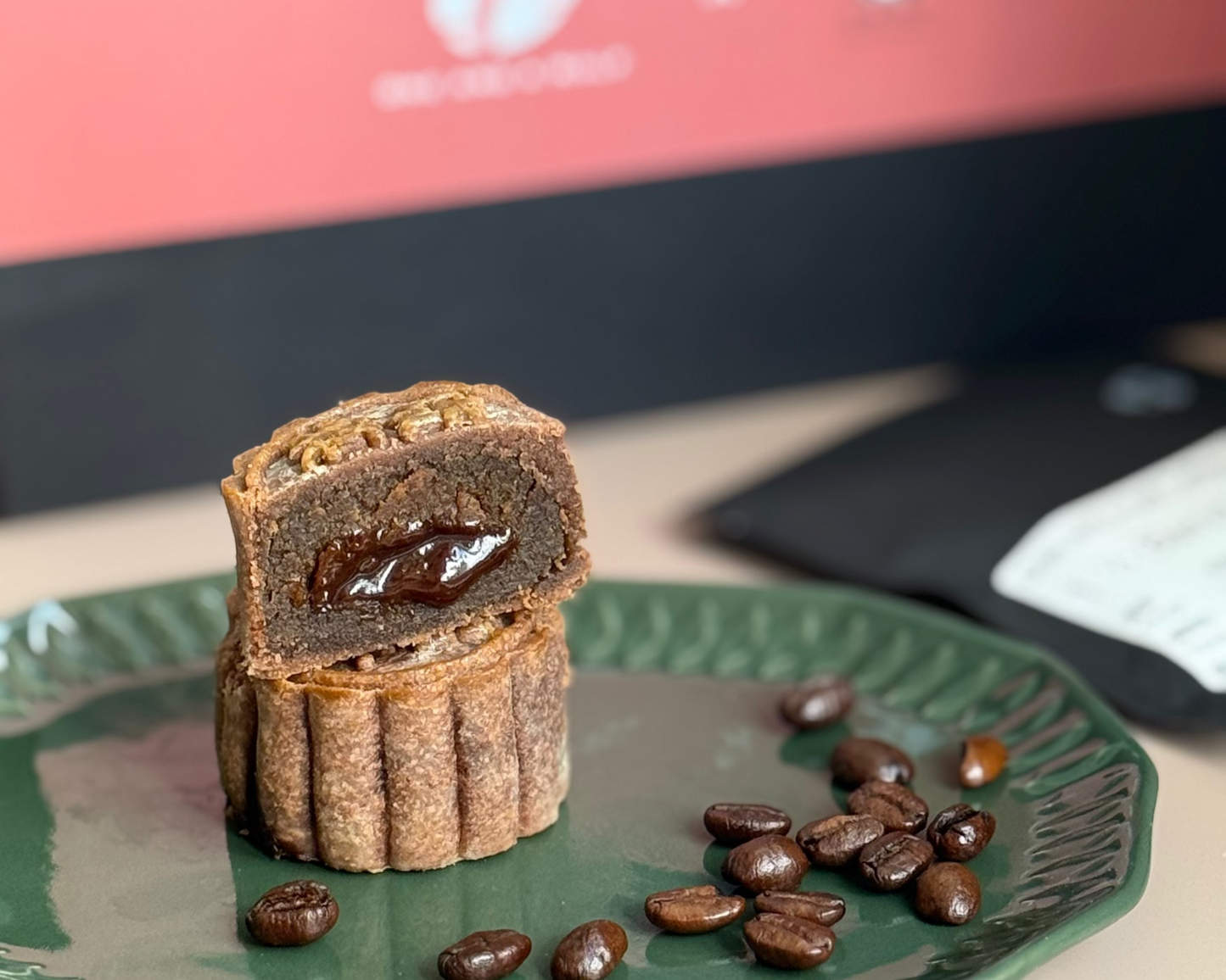 琉璃菓子 x oneandahalf coffee 聯乘流心咖啡月餅
